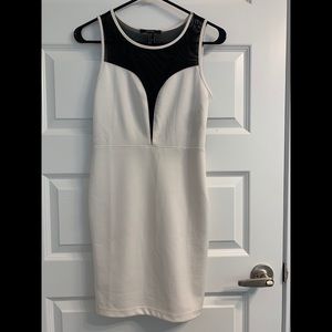 Forever 21 White and Black Sheet Dress